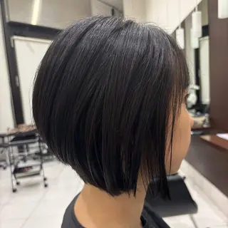 ショート 大根 凜子のヘアスタイル