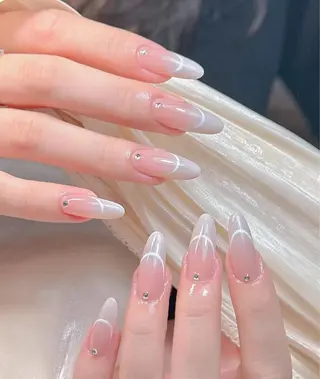 ロング サニー ハウスのネイルデザイン