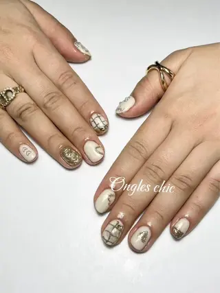 ネイル ongles chic24時間営業のネイルデザイン