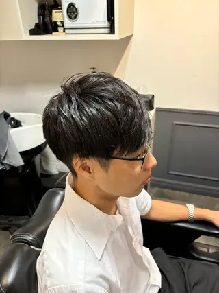 ミディアム LAVIE NEW STANDARD BARBER 五反田店所属・かみがひら なぎさのヘアスタイル