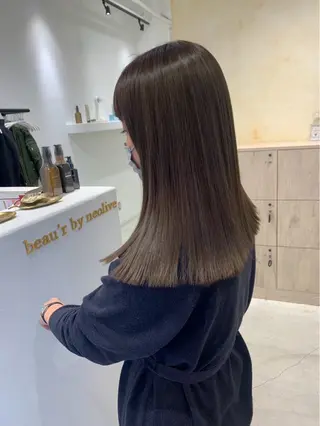 カラー 石橋 華のヘアスタイル