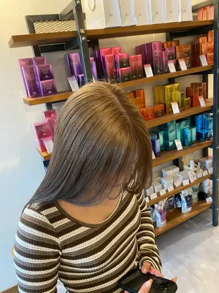 ロング 希優🌺ソムリエ /ブリーチ/カットのヘアスタイル