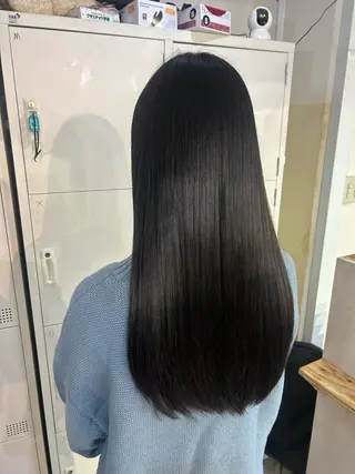 ロング オオニシ オト☁️のヘアスタイル