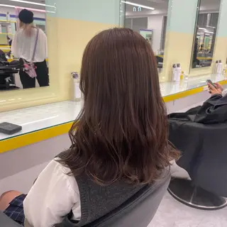 セミロング カラー ヘアアレンジ ☁️縮毛矯正✖️ 透明感☁️りくのヘアスタイル