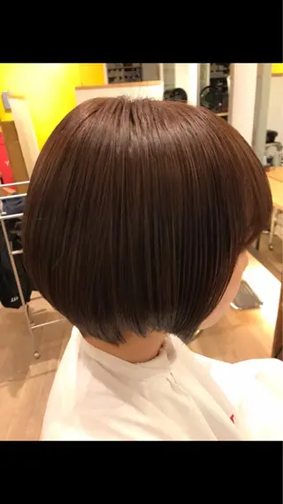 ショート カラー CONTRAST HAIR所属・増子 祐馬のヘアスタイル