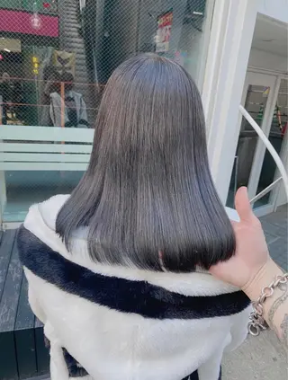 セミロング カラー 🧸ミルクティー🧸 kousei🧸のヘアスタイル