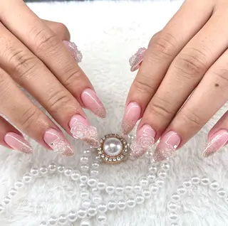 ネイル ChouChou NAIL SALON所属・サキ ChouChouのネイルデザイン