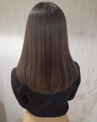 ミディアム カラー 西川 敏夫のヘアスタイル