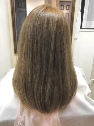 ミディアム カラー ヘアアレンジ 全席個室髪質改善＆縮毛矯正＆トリートメン ト tuuli JR二日市駅前店所属・Watanabe Rioのヘアスタイル
