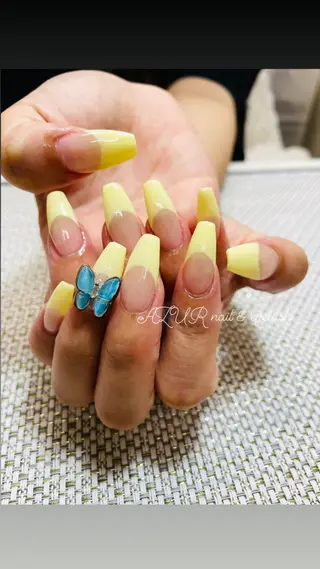 ネイル AZUR N&eyelashのネイルデザイン