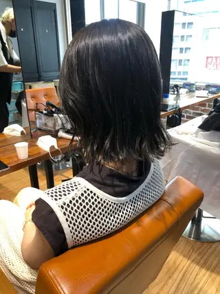 ミディアム カラー 🌟小顔カット🌟 レイヤーカットボブのヘアスタイル