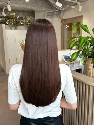 ロング attrait【アトレ】🌱梅田店所属・AYANA🫧酸性 縮毛/艶髪TR🫧のヘアスタイル