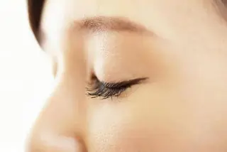 アイブロウ riho/ブリーチ/ デザインカラー/辻堂のヘアスタイル