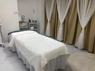 メンズ beauty salonnのエステ・リラクイメージ