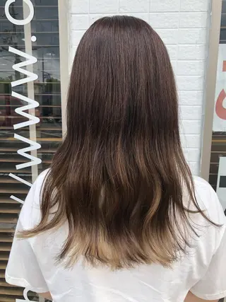 セミロング カラー 福岡 舞のヘアスタイル