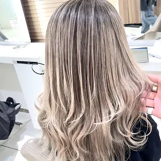 セミロング カラー 山崎俊輔/髪質改善 /バレイヤージュのヘアスタイル