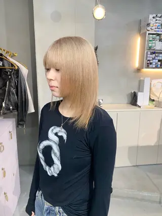 ミディアム カラー qulim所属・前橋 姫奈のヘアスタイル