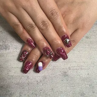 ネイル Rire_eye+beauty_nail所属・Rire_ nail_yukiのネイルデザイン