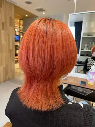 ミディアム u n aのヘアスタイル