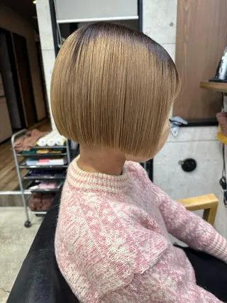 ショート カラー 遠藤沙也加 /レイヤーカットのヘアスタイル