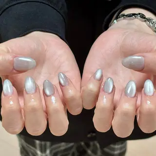 ネイル IYOU NAIL町田店所属・IYOUNAIL- Piggyのネイルデザイン