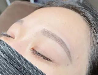 マツエク・マツパ アイブロウ Raffinato 怜奈のネイルデザイン