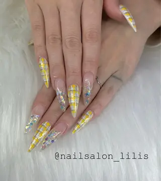 ネイル nailsalon lilis所属・nailsalon Lilisのネイルデザイン