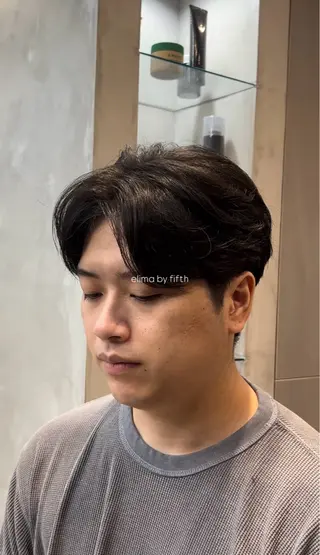 メンズ しずく🤍🧸 / fifthパーマのヘアスタイル