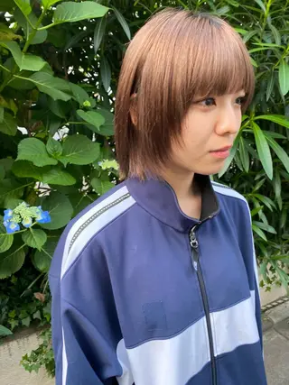 ミディアム カラー ヘアアレンジ レイヤーウルフ エクステ磯部のヘアスタイル