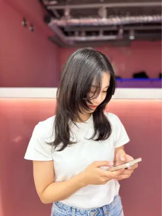 ロング 田中麻鈴/ハイトーン /ミルクティーのヘアスタイル