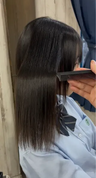 セミロング 🌿美髪縮毛矯正 のプロ安川🌿のヘアスタイル
