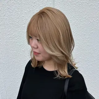 セミロング 🎀ハイトーン/ 艶カラー/夕月🎀のヘアスタイル