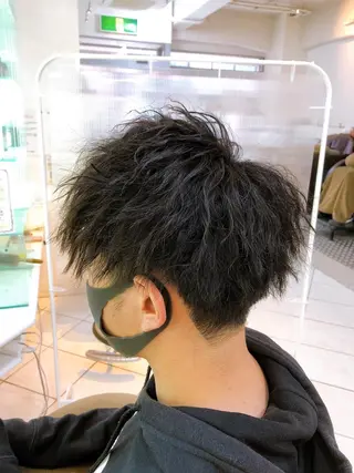 パーマ メンズ 保住 亮太のヘアスタイル