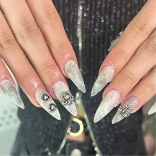 ネイル MODA MANAMIᵕ̈のネイルデザイン