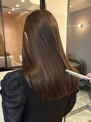 ロング Pros所属・nana/レイヤー /酸性ストレートのヘアスタイル