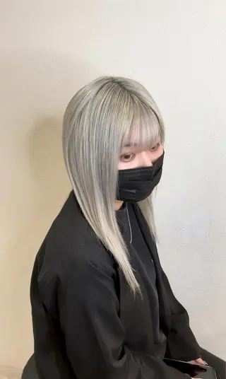 セミロング マテリアル 中央駅店のヘアスタイル