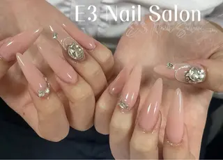 ネイル E3 Nail Salon所属・山口 奈々のネイルデザイン