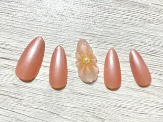 ネイル Neige所属・Neige 𓂃 aiのネイルデザイン