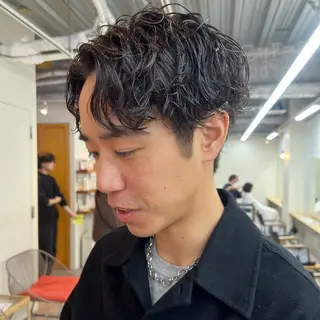 ショート メンズ SHUNメンズパーマ スパイキーショートのヘアスタイル