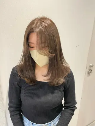 セミロング 銀座/レイヤーカット 🤍内野すみれのヘアスタイル