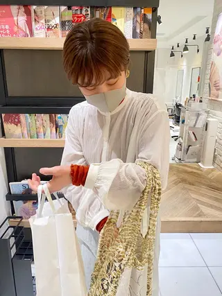 ショート カラー パーマ Pros所属・nana/レイヤー /酸性ストレートのヘアスタイル