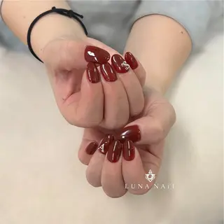 ネイル アトリエ　ミモザ所属・いまむら あかりのネイルデザイン