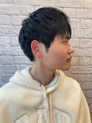 ショート メンズ 岡林 咲良のヘアスタイル