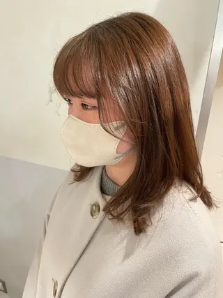 セミロング efesto所属・efesto大槻 由菜のヘアスタイル