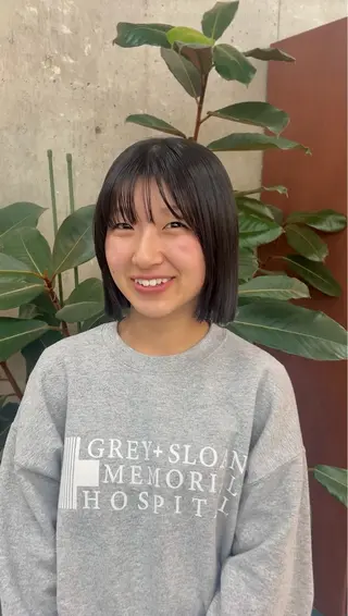 ショート noe所属・AYAKA/名古屋/ 栄/ボブ/透明カラーのヘアスタイル