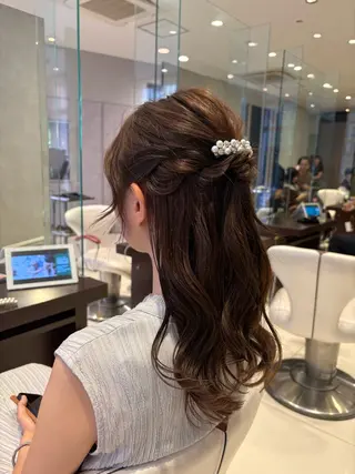 セミロング ヘアアレンジ EARTH大曽根💛 田中りほのヘアスタイル