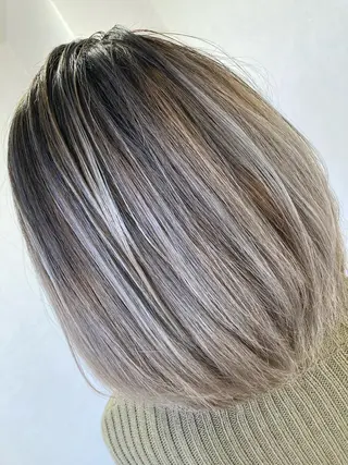 ミディアム カラー ブリーチ毛縮毛矯正 👑山口のヘアスタイル