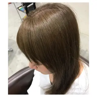 セミロング カラー ヘアアレンジ 福壽 優奈のヘアスタイル