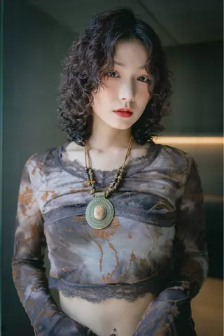 ミディアム 小田 晃瑛のヘアスタイル