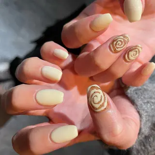 ネイル Yarm As Etel.のネイルデザイン